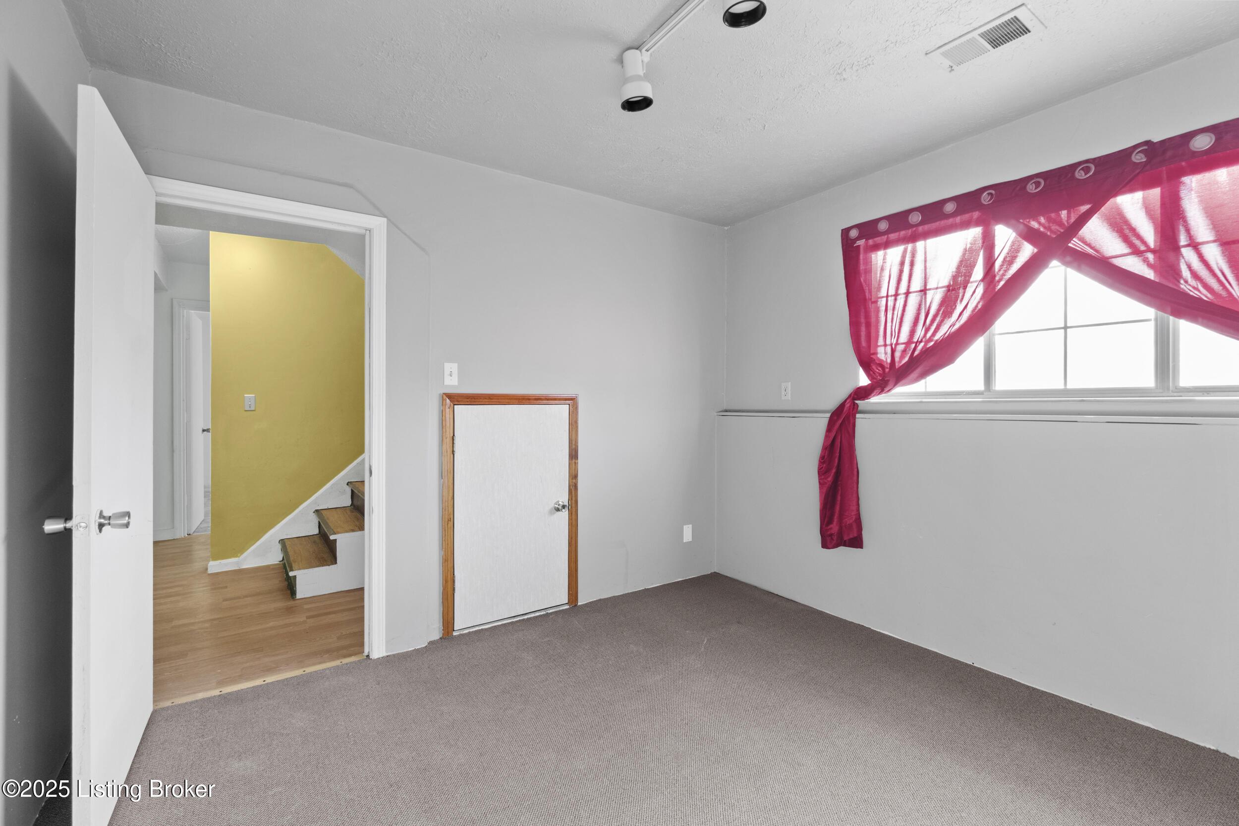 9721 Chapel Hill Rd, Louisville, Kentucky image 22