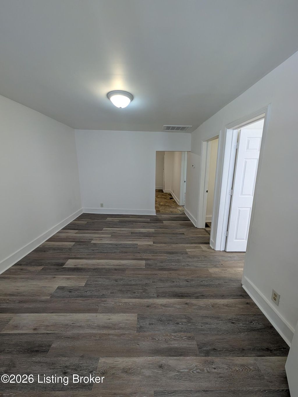 Photo of 3423 Virginia Ave, Louisville, KY 40211 (MLS # 1713343)