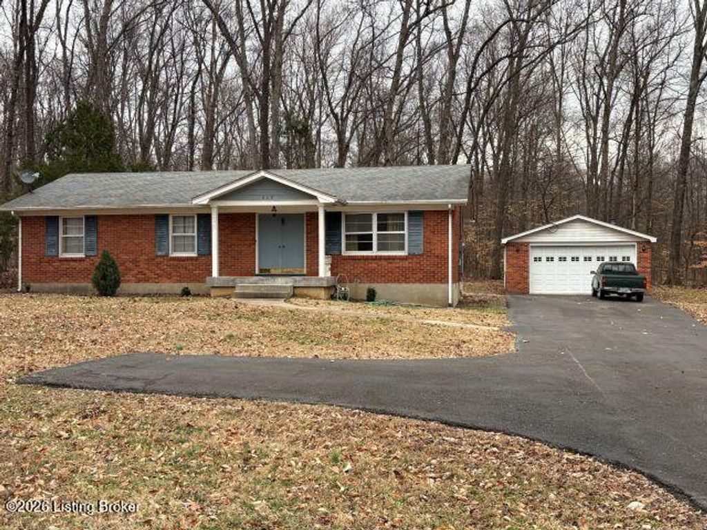 Photo of 225 Rams Run, Shepherdsville, KY 40165 (MLS # 1710875)