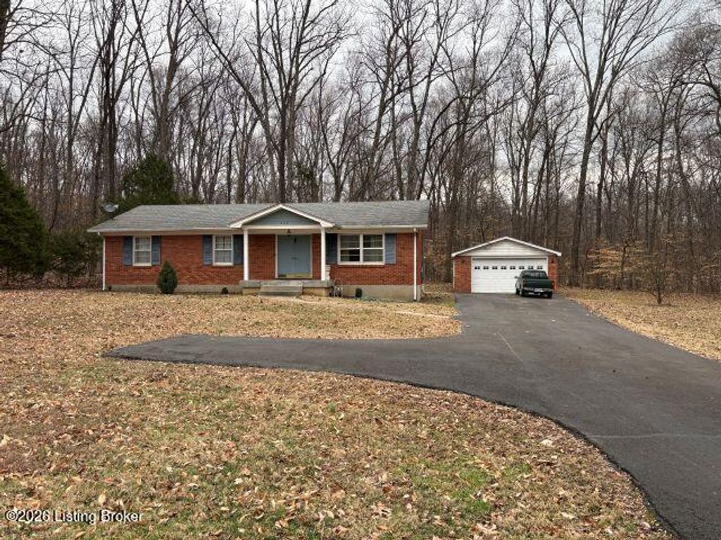 Photo of 225 Rams Run, Shepherdsville, KY 40165 (MLS # 1710875)