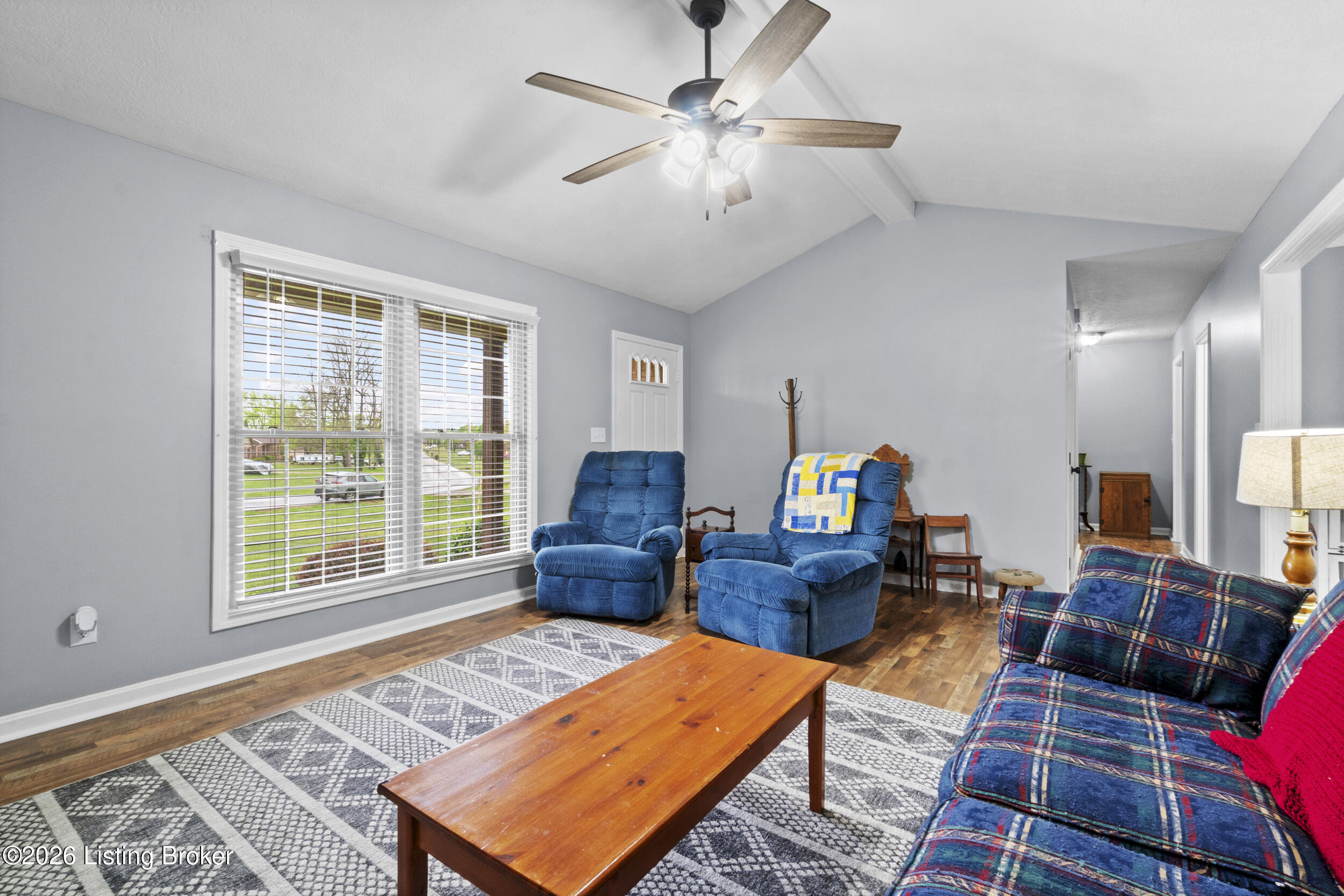 136 Harding Dr