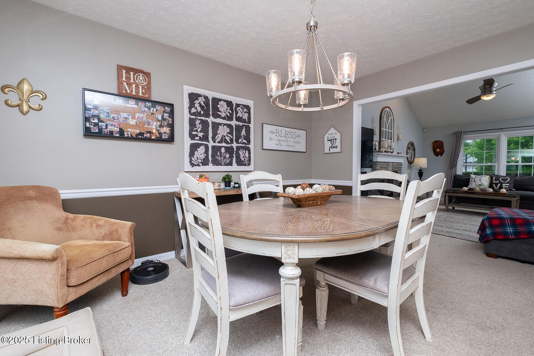 10210 Brownhurst Ct, Louisville, Pennsylvania image 9