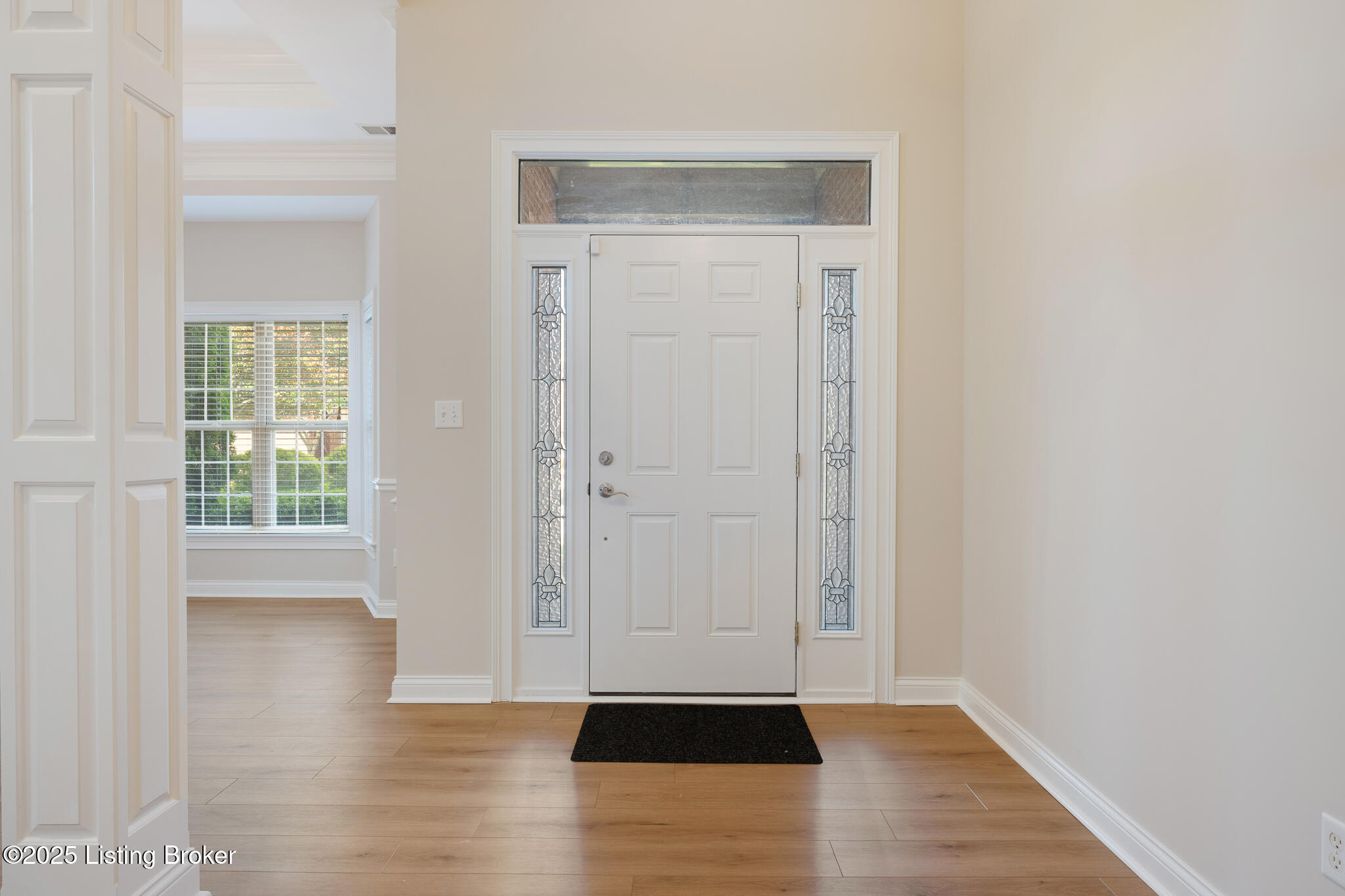 2439 Tradition Cir, Louisville, Kentucky image 3