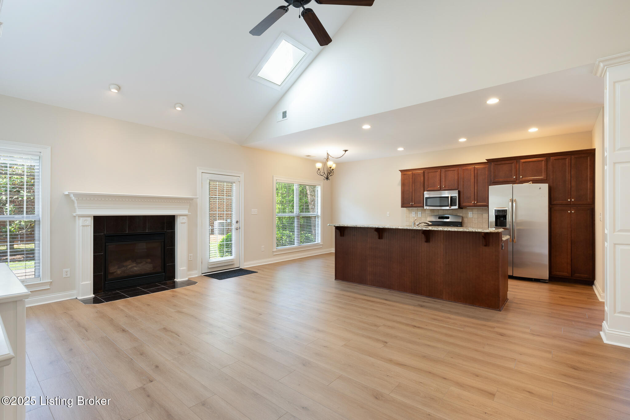 2439 Tradition Cir, Louisville, Kentucky image 8