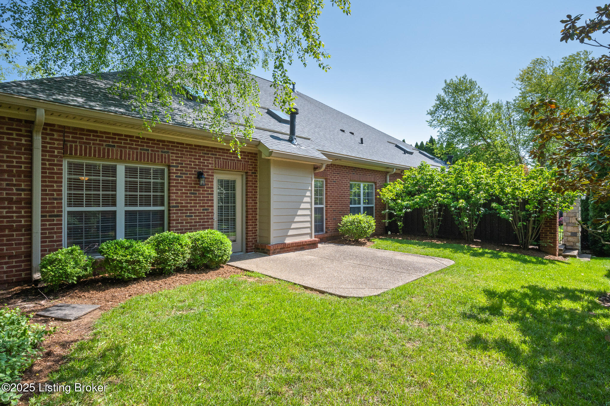 2439 Tradition Cir, Louisville, Kentucky image 28