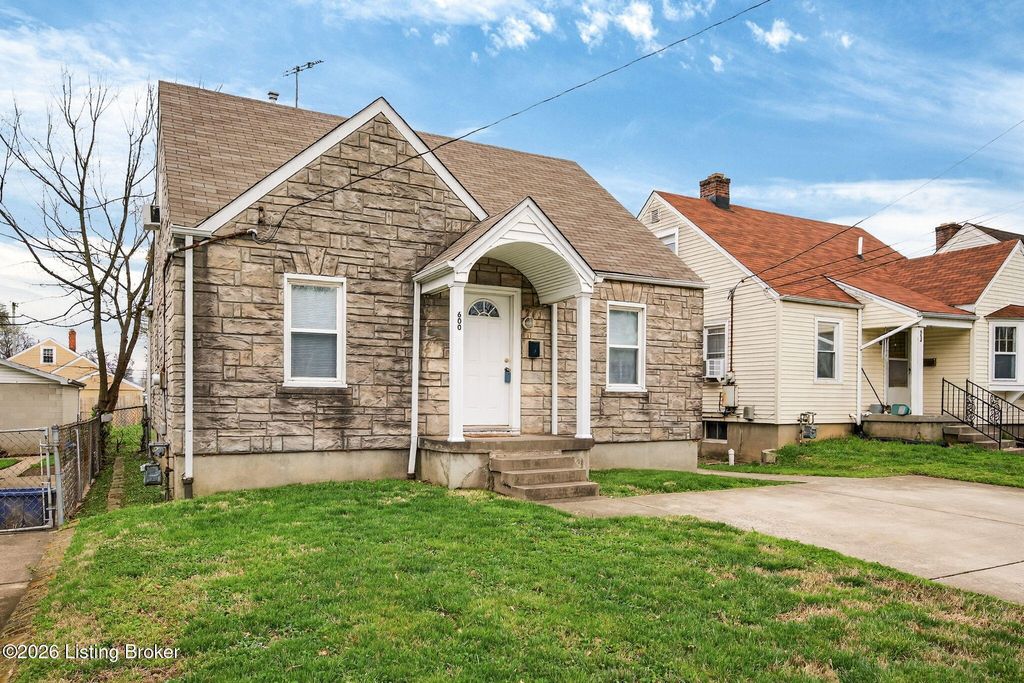 Photo of 600 Creel Ave, Louisville, KY 40208 (MLS # 1713308)