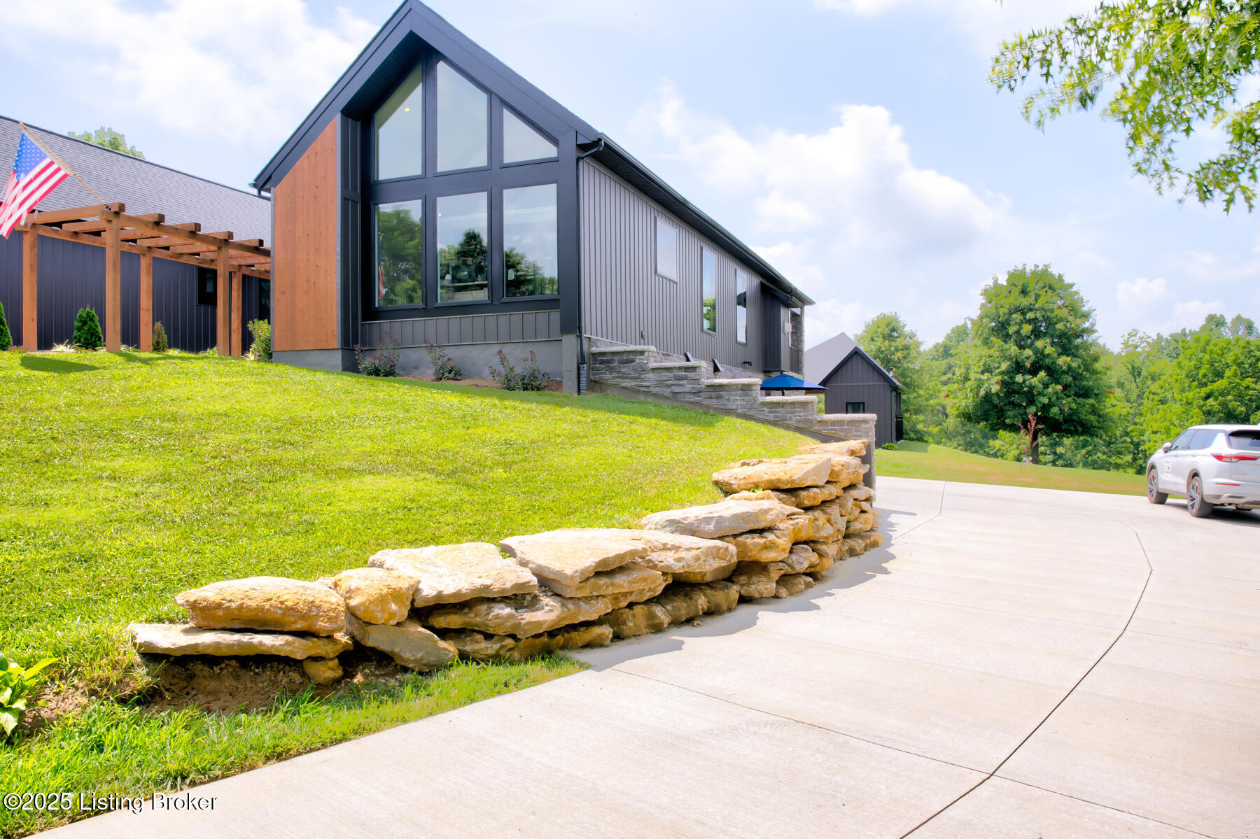 Taylorsville, Kentucky, 40071, United States, 4 Bedrooms Bedrooms, ,5 BathroomsBathrooms,Residential,Active,2014178