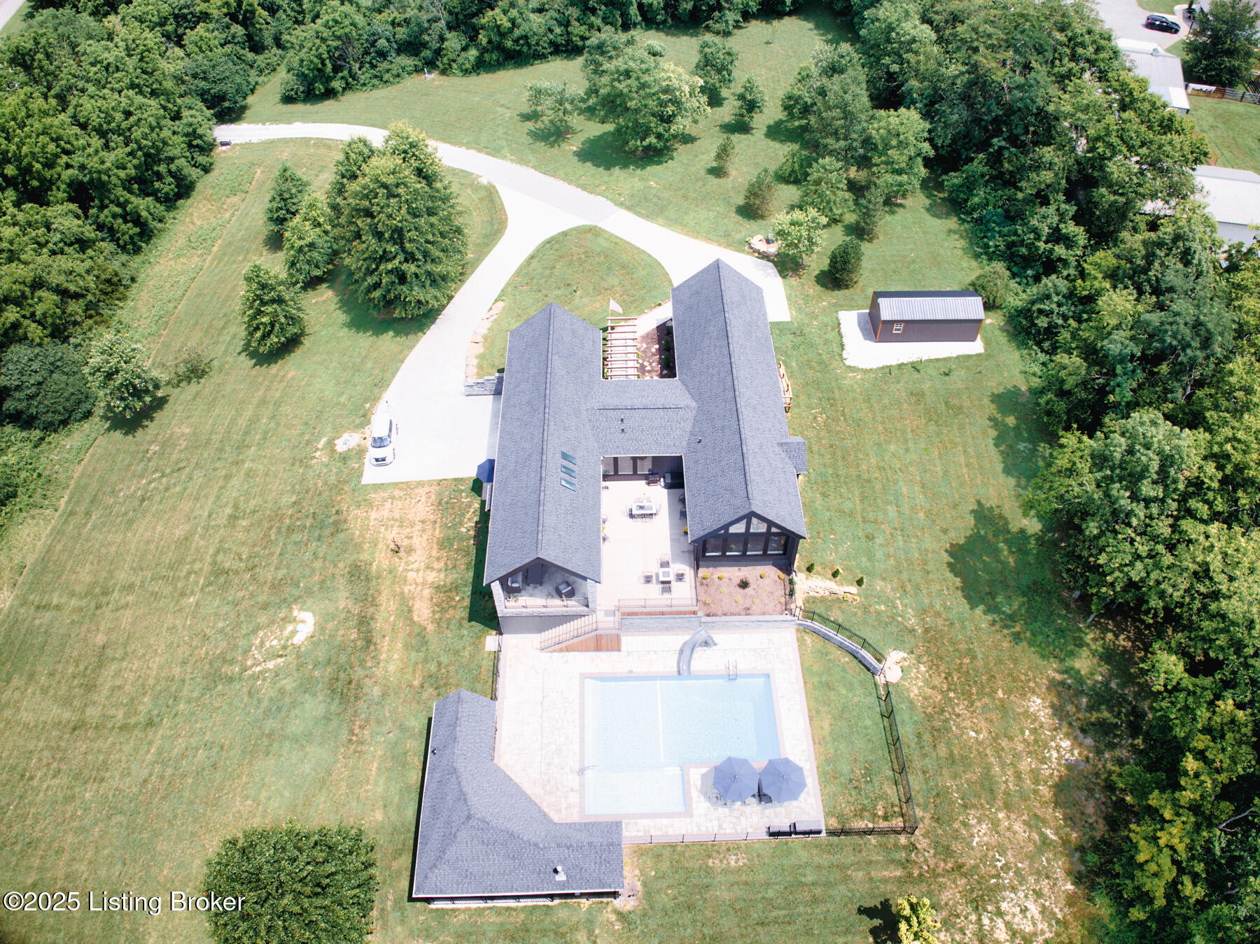 Taylorsville, Kentucky, 40071, United States, 4 Bedrooms Bedrooms, ,5 BathroomsBathrooms,Residential,Active,2014178