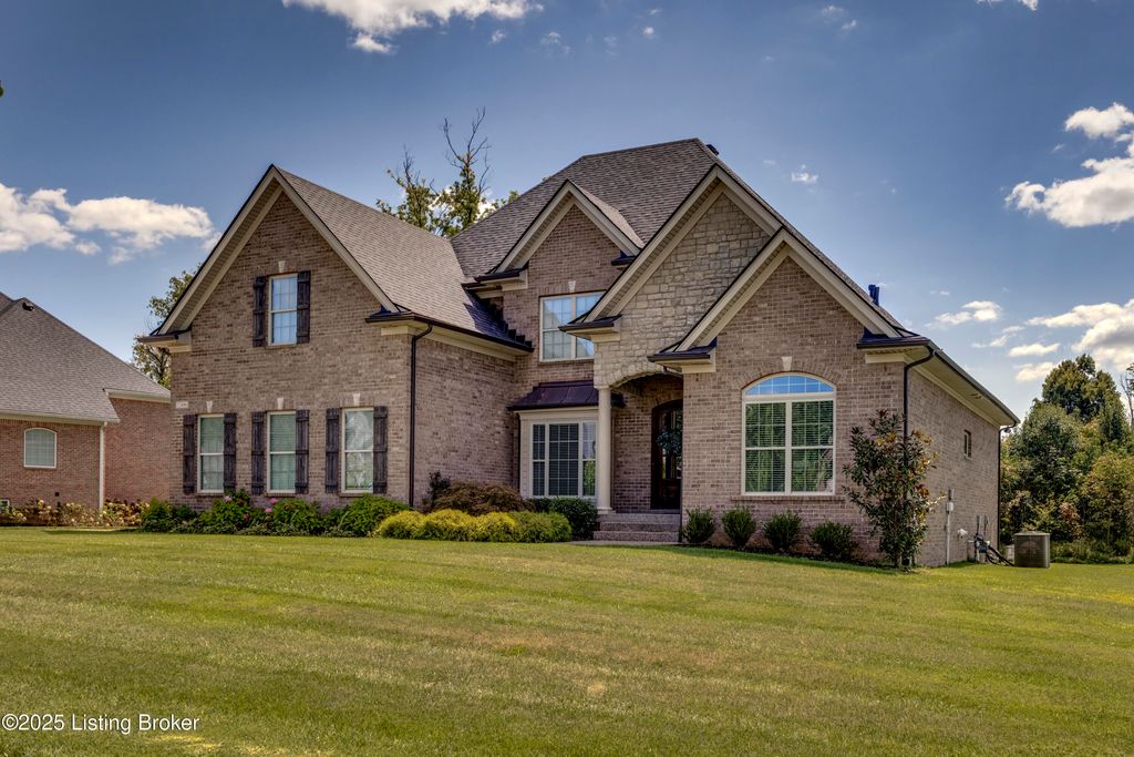 Photo of 12406 Poplar Woods Dr, Goshen, KY 40026 (MLS # 1697742)