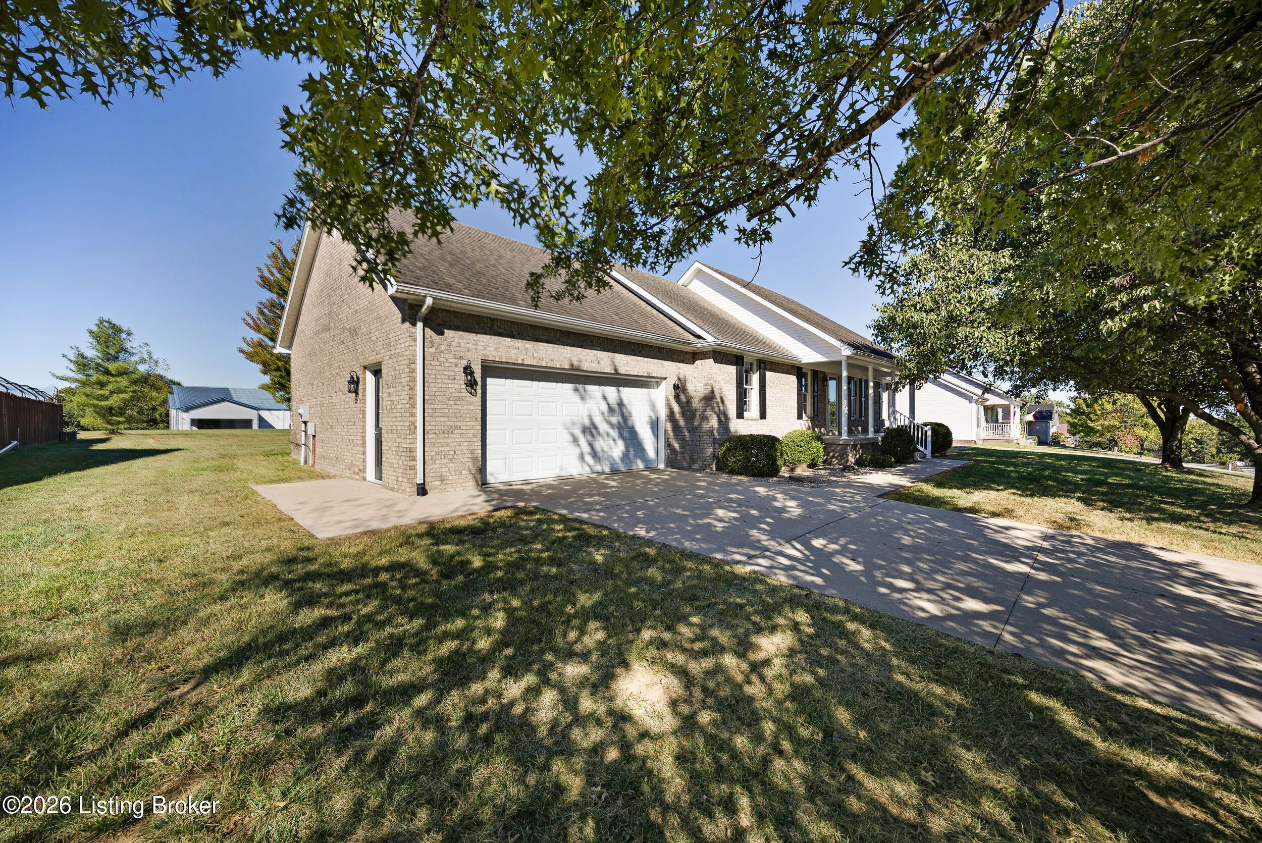 104 Glenview Dr