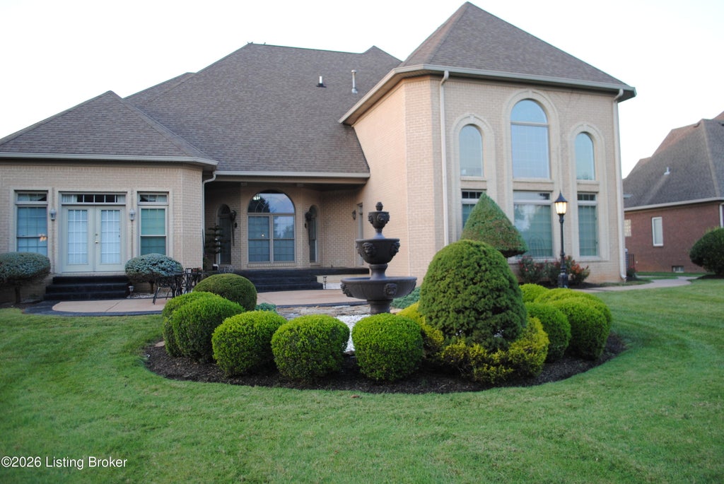 Photo of 10200 Worthington Ln, Prospect, KY 40059 (MLS # 1727745)