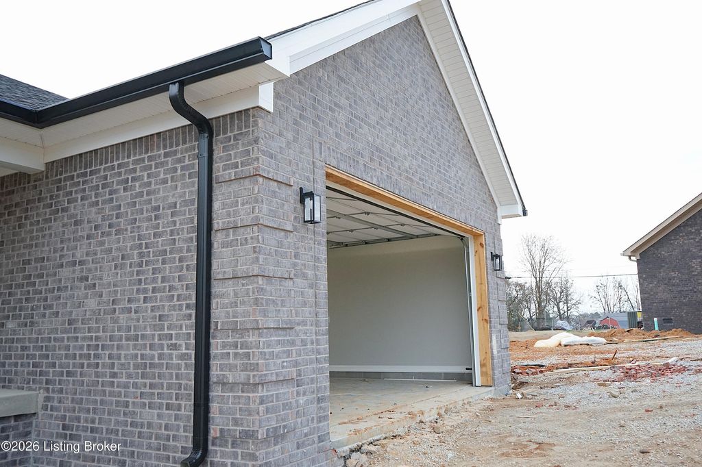 Photo of 1468 Tucker Dr, Bardstown, KY 40004 (MLS # 1711339)