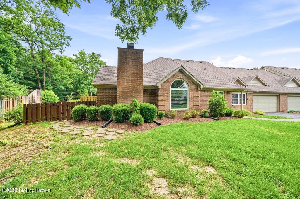 Photo of 4103 Adelaide Ct, Louisville, KY 40241 (MLS # 1719602)