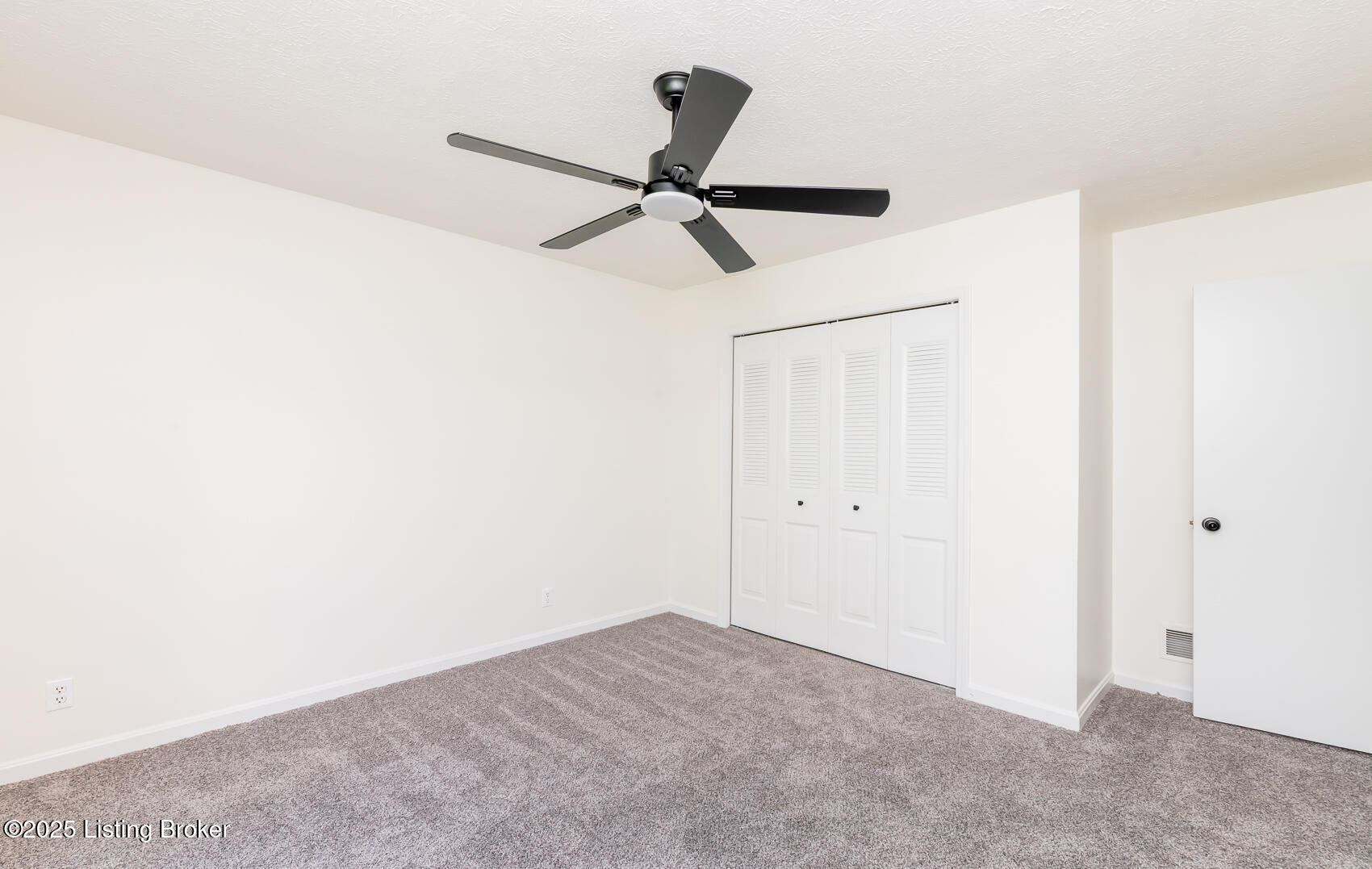 4002 Ciremos Terrace, Louisville, Pennsylvania image 41