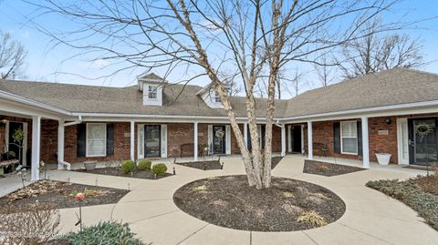 Photo of 6404 Renate Rd, Louisville, KY 40291 (MLS # 1706129)