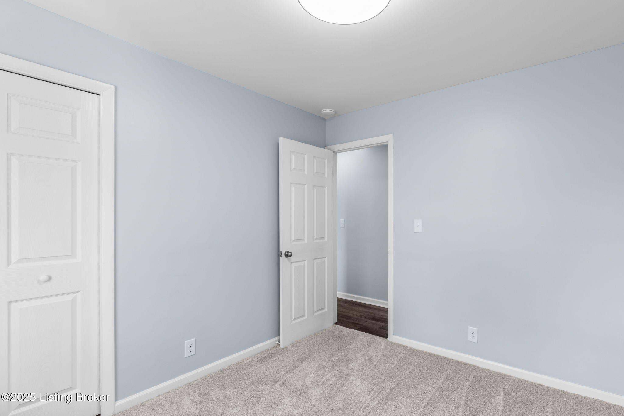 7007 Green Manor Dr, Louisville, Kentucky image 25
