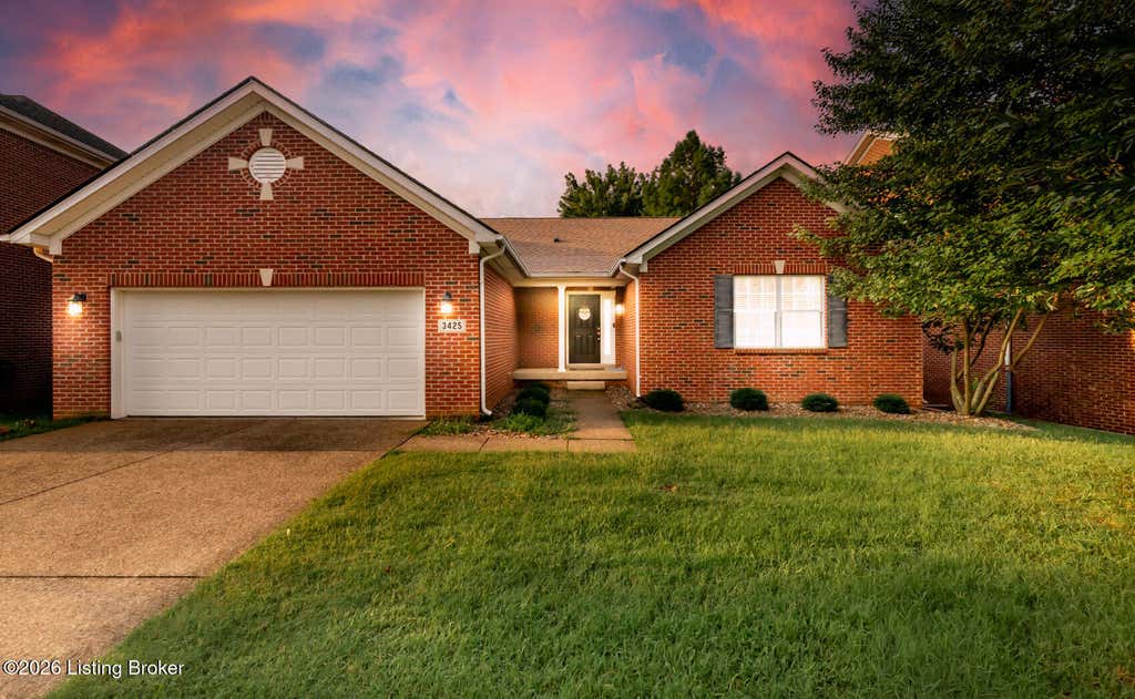 Photo of 3425 Stony Farm Dr, Louisville, KY 40299 (MLS # 1726942)