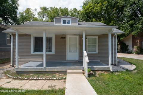 Photo of 3956 Craig Ave, Louisville, KY 40215 (MLS # 1699972)