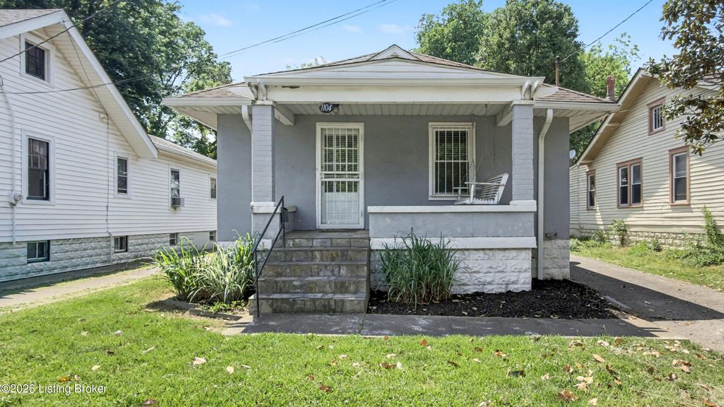 Photo of 1104 Barret Ave, Louisville, KY 40204 (MLS # 1715573)