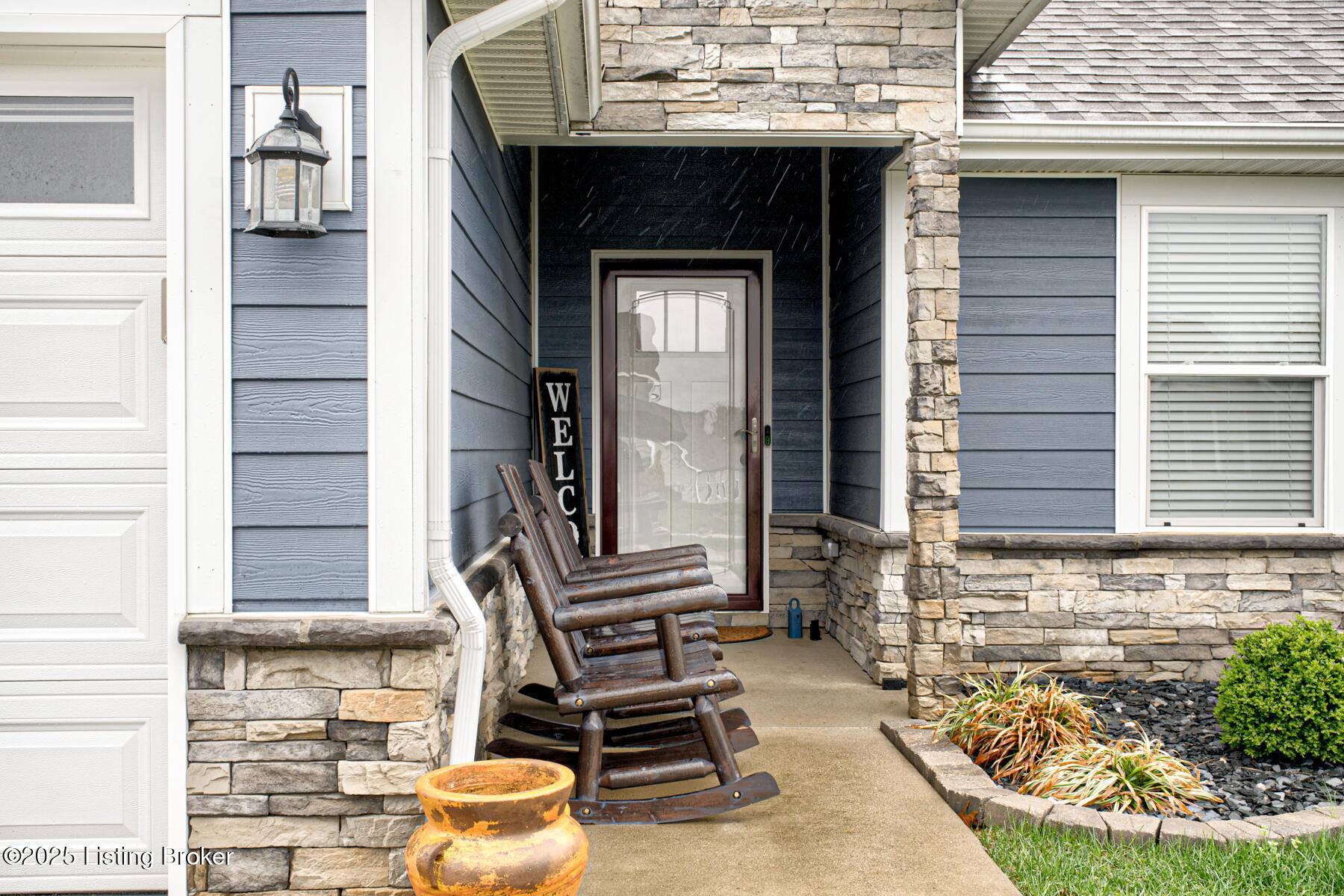 10938 Pheasant Hill Cir, Louisville, Kentucky image 2