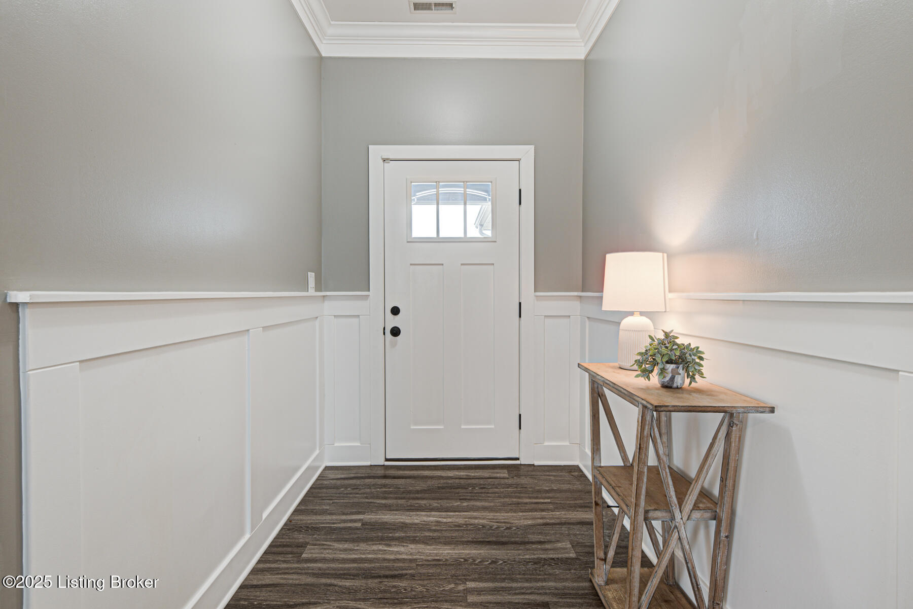 10938 Pheasant Hill Cir, Louisville, Kentucky image 3