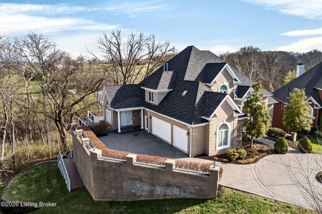 Photo of 502 Weatherford Pl, Louisville, KY 40245 (MLS # 1711409)