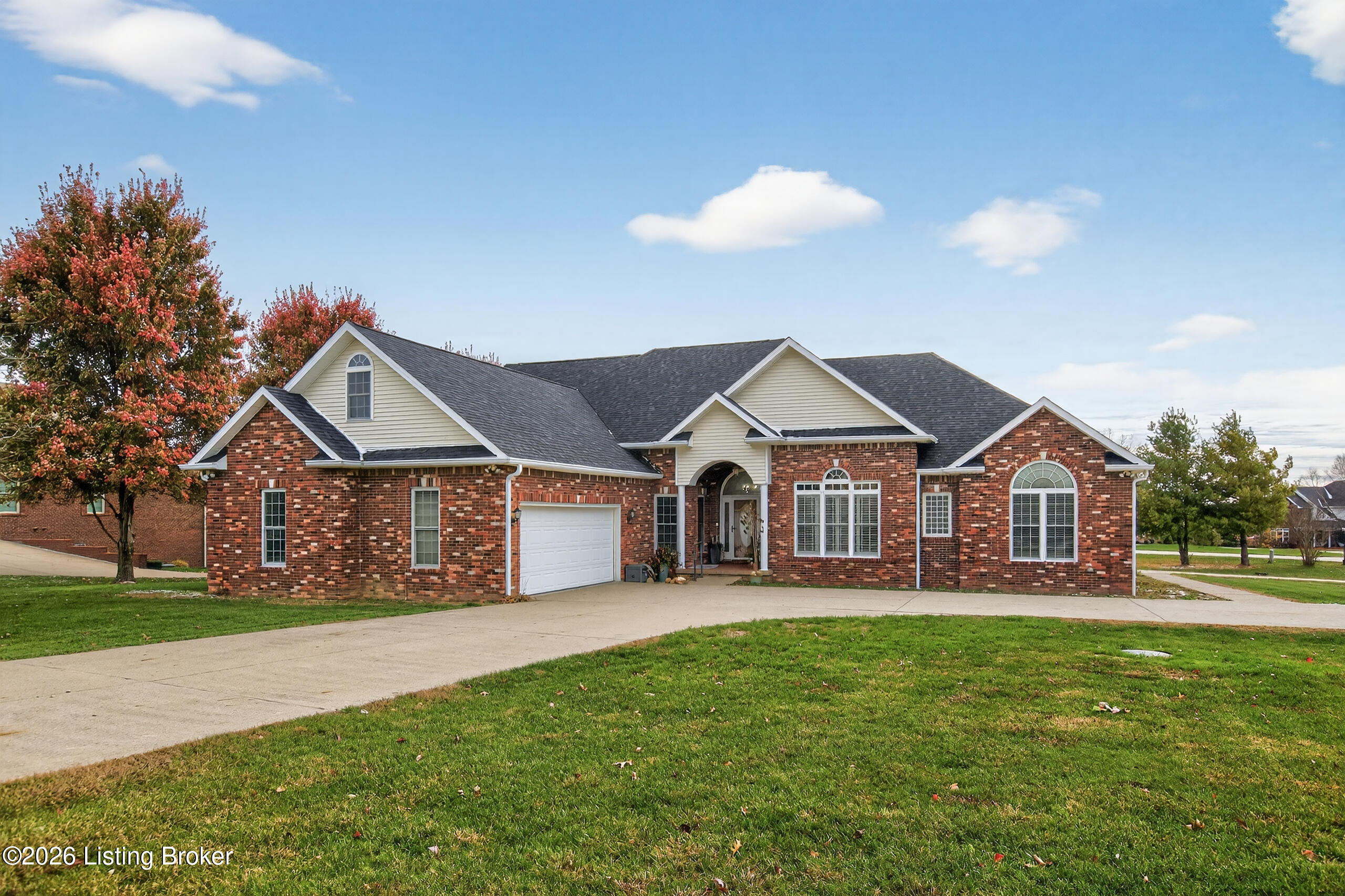 230 Rosewood Dr