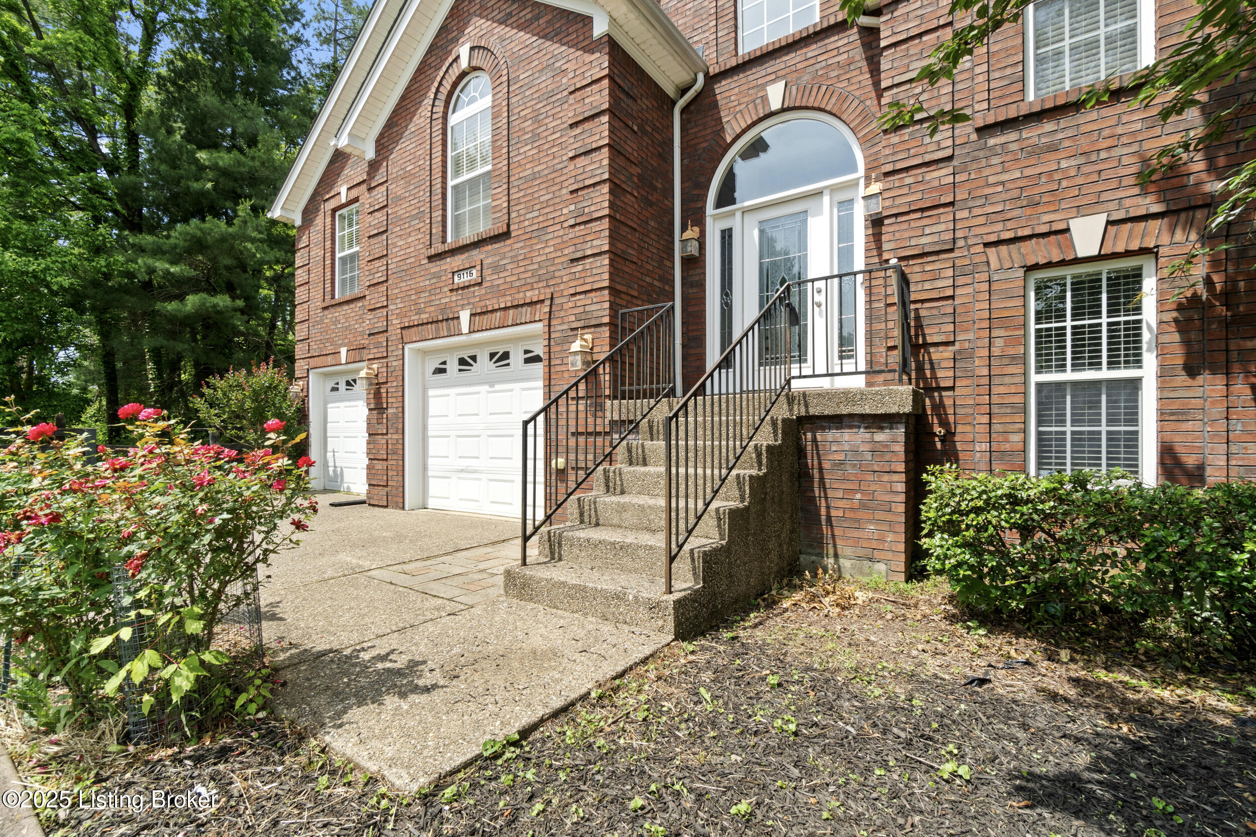 9116 Fox Chase Rd, Louisville, Pennsylvania image 3