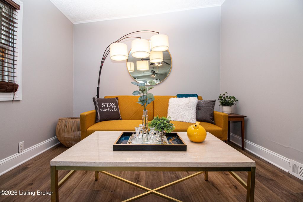 Photo of 1825 Frankfort Ave, Louisville, KY 40206 (MLS # 1713479)