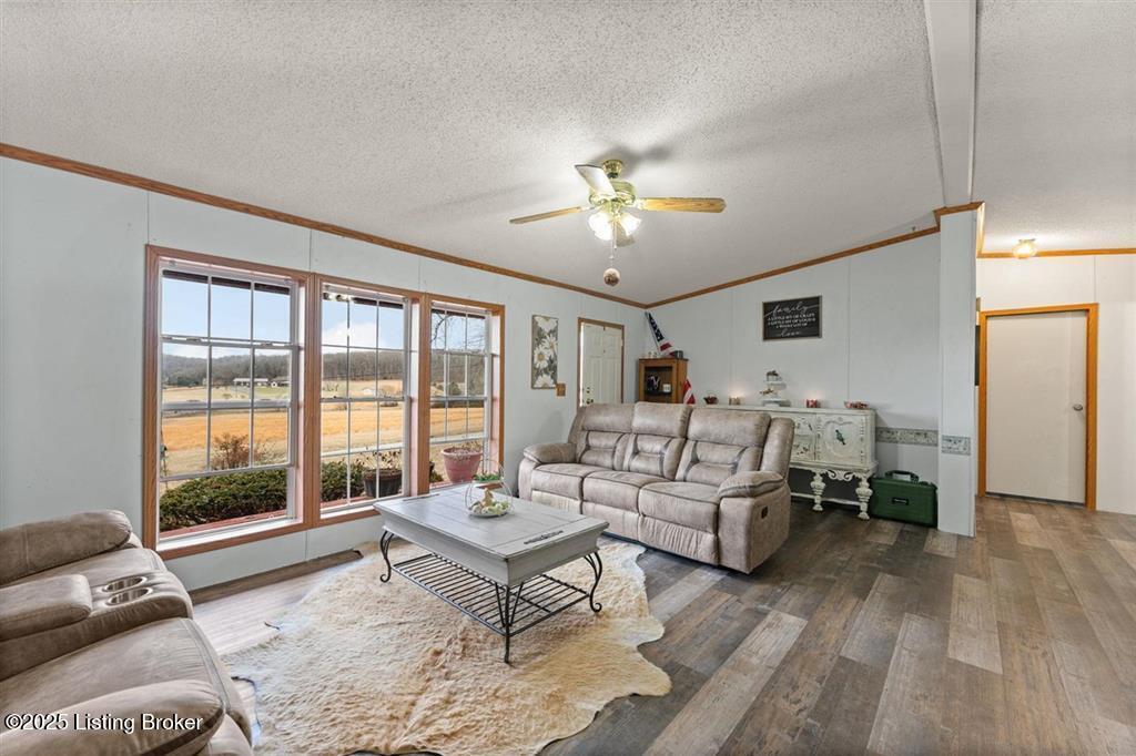 1908 Blue Level Rd, Bowling Green, Pennsylvania image 3