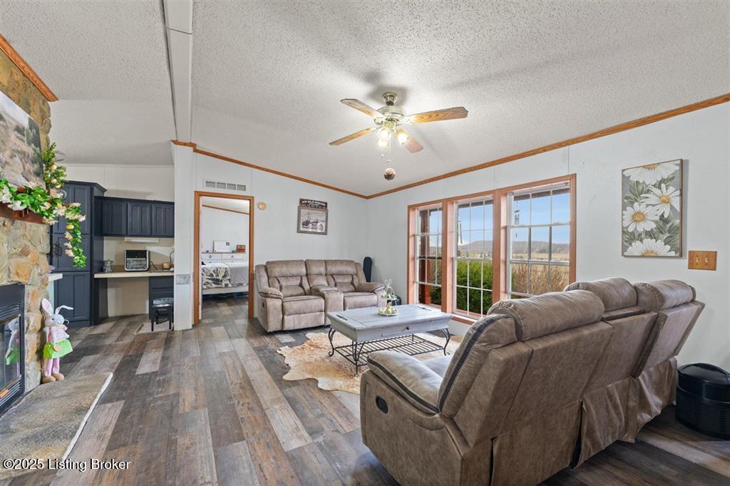 1908 Blue Level Rd, Bowling Green, Pennsylvania image 6
