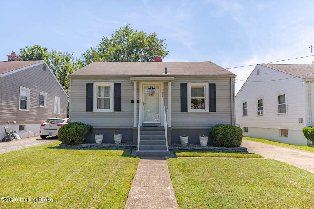 Photo of 2612 Pindell Ave, Louisville, KY 40217 (MLS # 1719501)
