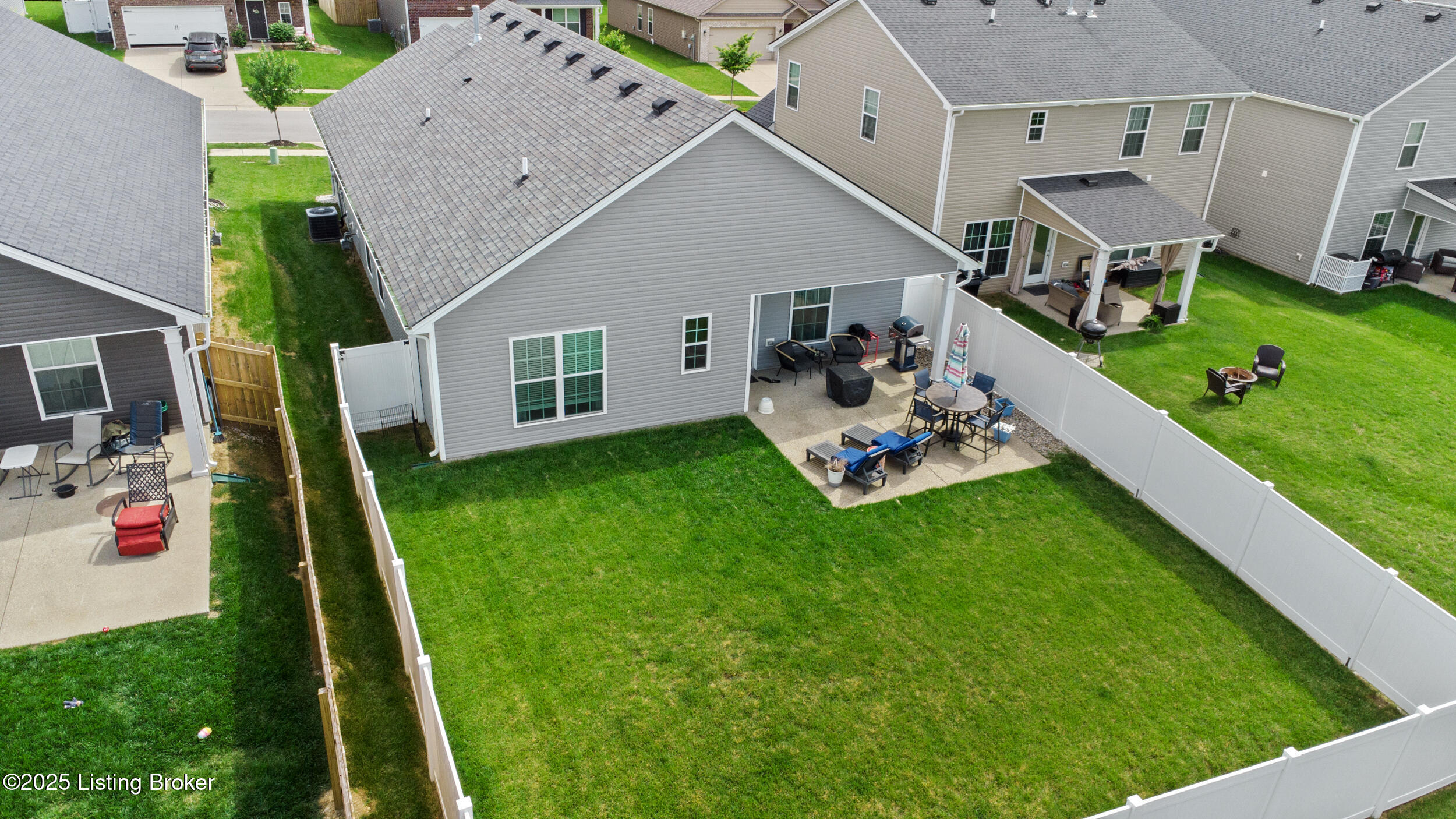 11413 Redbourne Ct, Louisville, Kentucky image 48