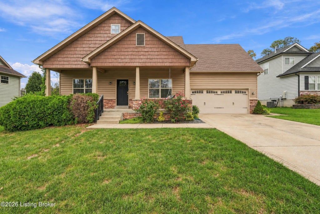 Photo of 119 Pond Creek Ct, Mt Washington, KY 40047 (MLS # 1732178)