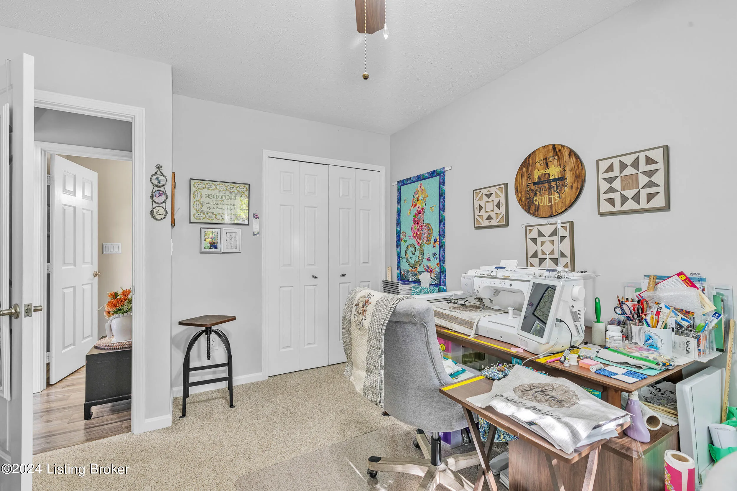 Louisville, Kentucky 40272, United States, 4 Bedrooms Bedrooms, ,3 BathroomsBathrooms,Residential,Active,37372