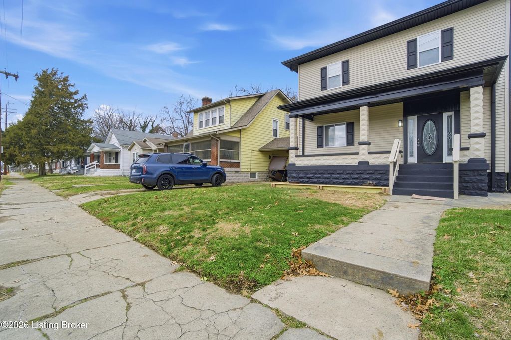 Photo of 3409 River Park Dr, Louisville, KY 40211 (MLS # 1705987)