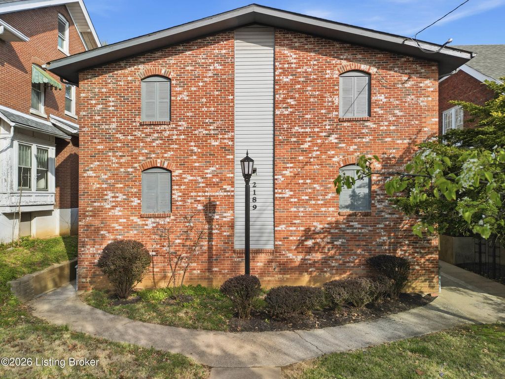 Photo of 2189 Baringer Ave, Louisville, KY 40204 (MLS # 1712566)