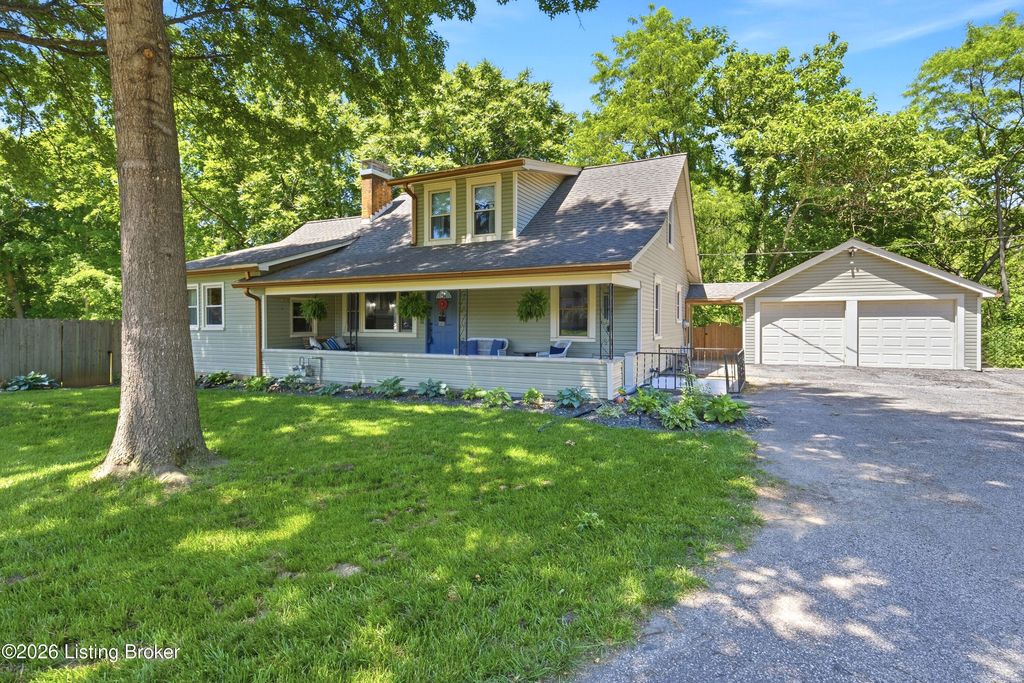 Photo of 1329 Calla Dr, Clarksville, IN 47129 (MLS # 1717665)