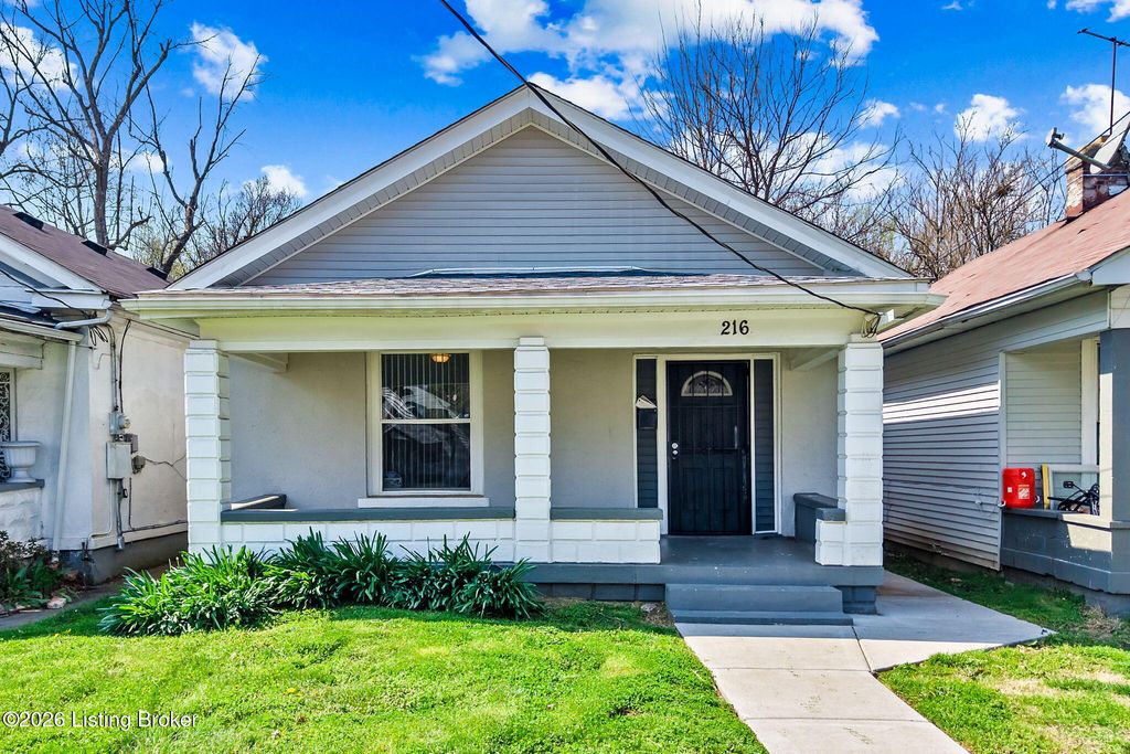 Photo of 216 N 38th St, Louisville, KY 40212 (MLS # 1712790)