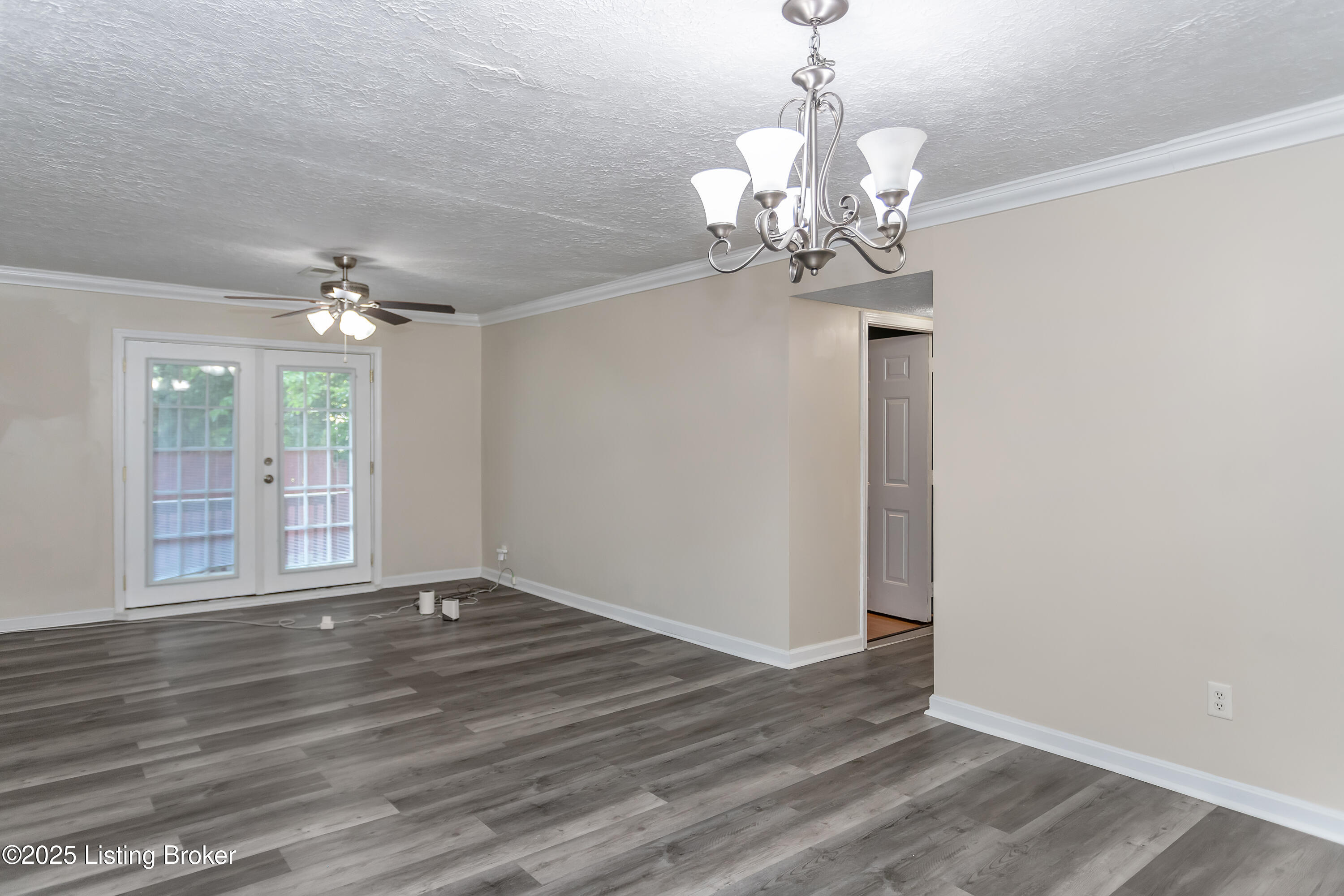 161 Hedgewood Ct, Louisville, Kentucky image 4