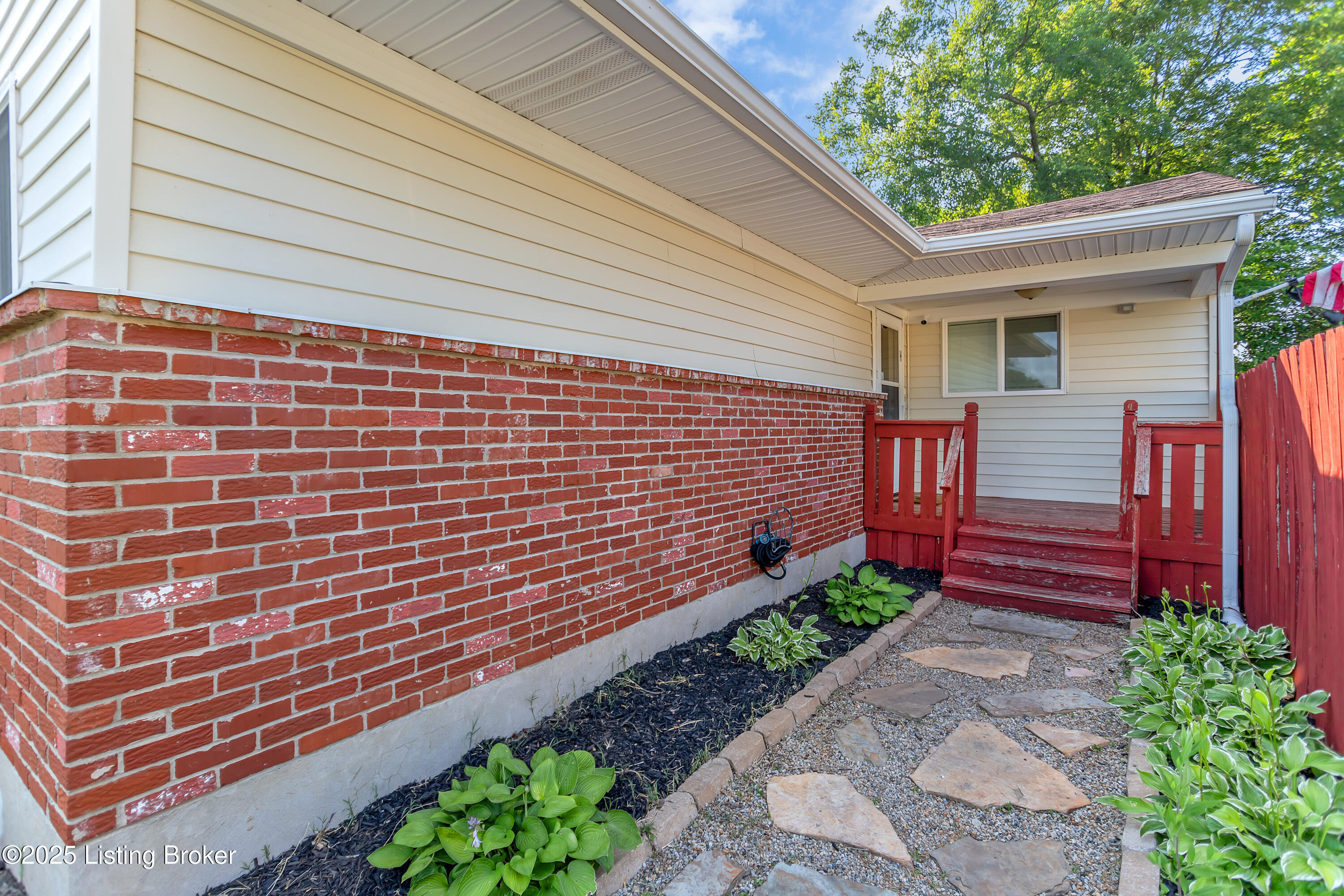 161 Hedgewood Ct, Louisville, Kentucky image 43
