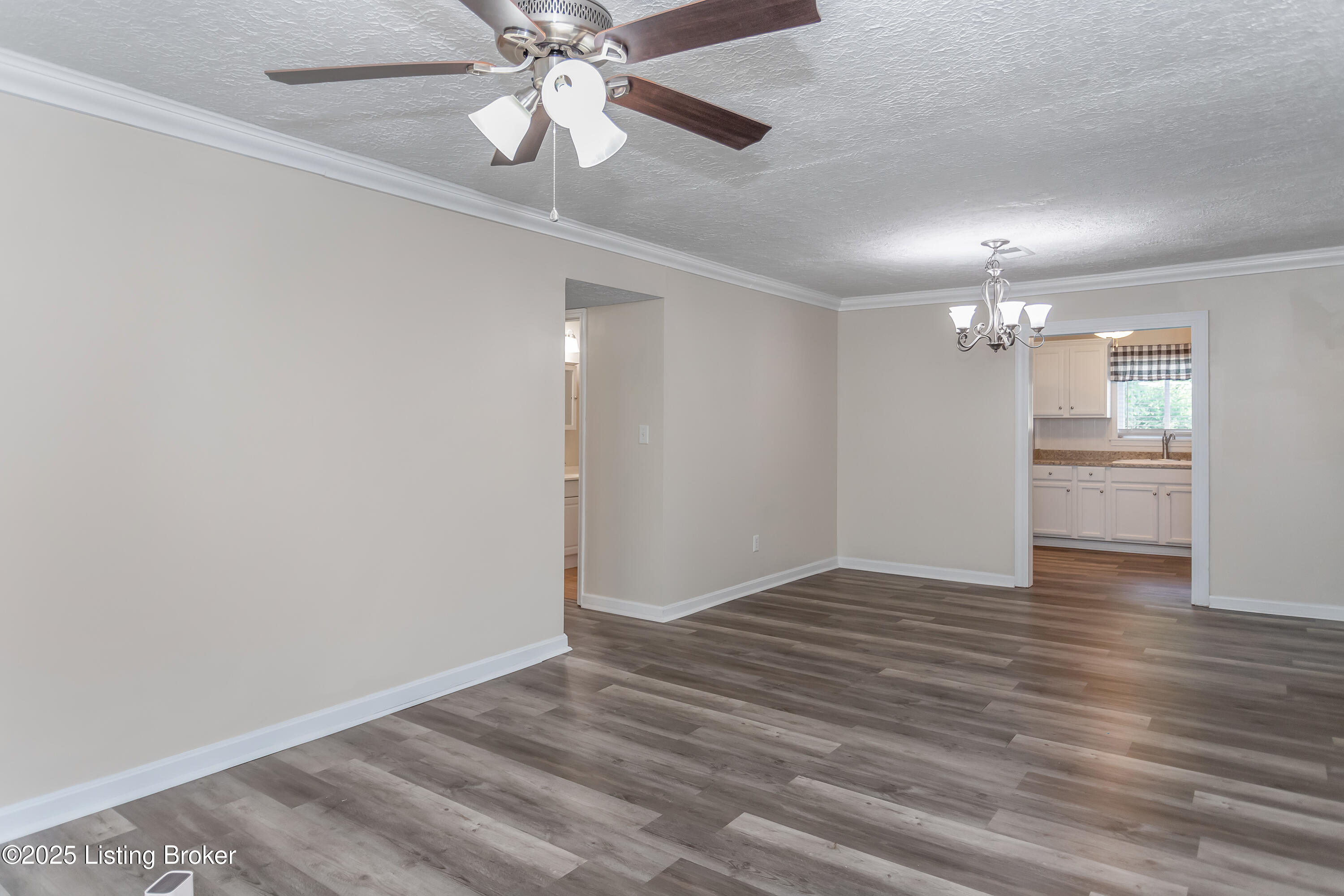 161 Hedgewood Ct, Louisville, Kentucky image 7