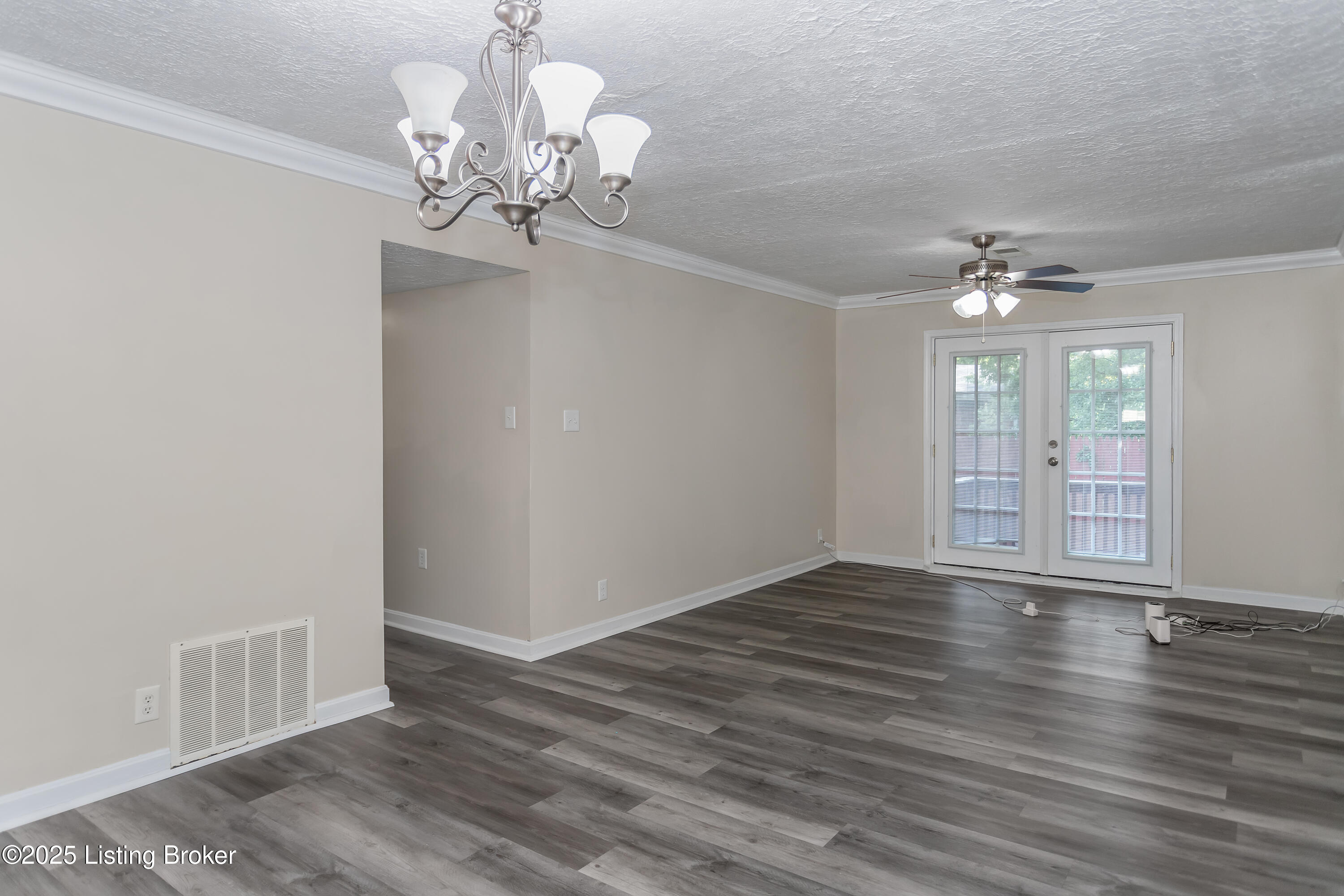 161 Hedgewood Ct, Louisville, Kentucky image 5
