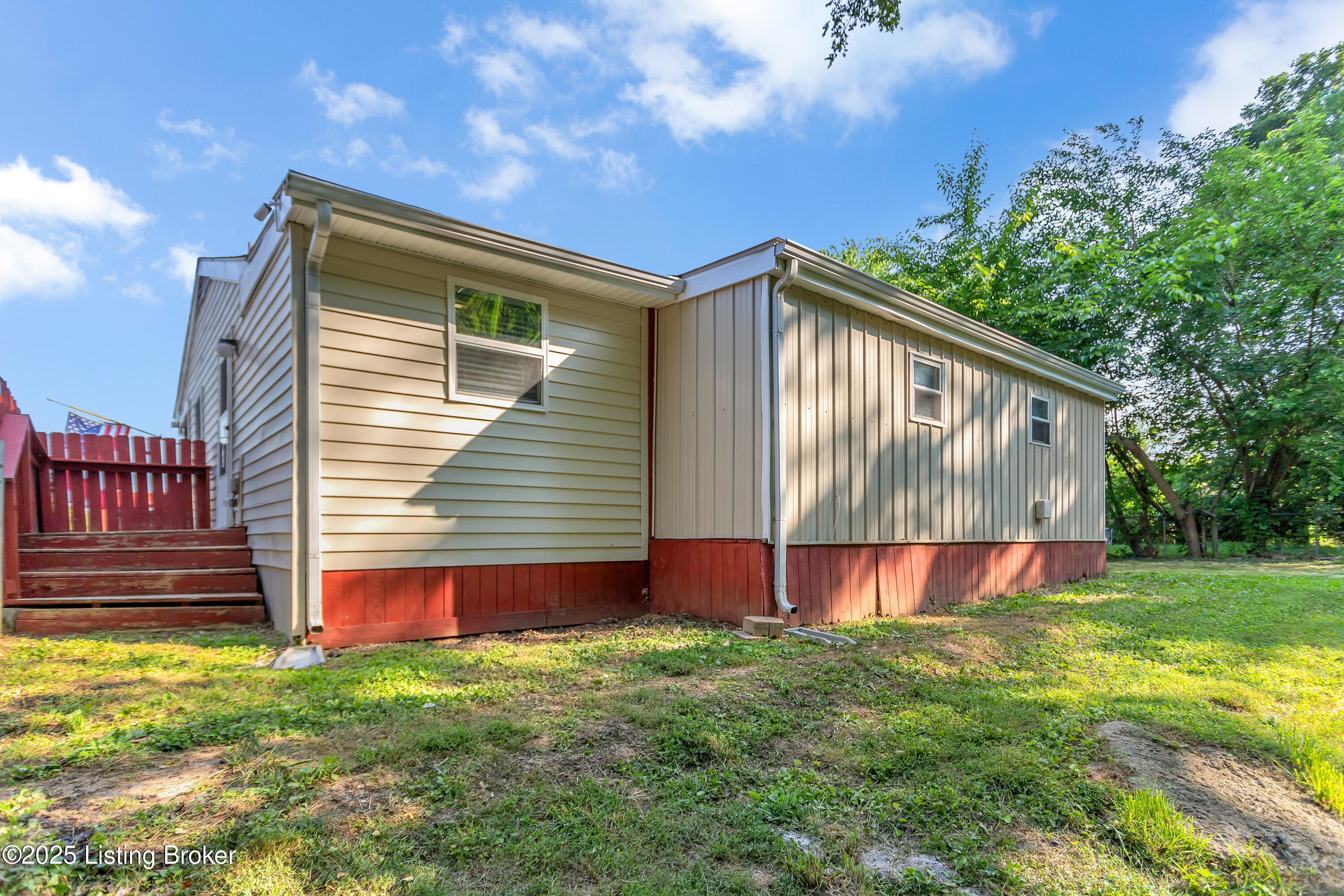 161 Hedgewood Ct, Louisville, Kentucky image 37