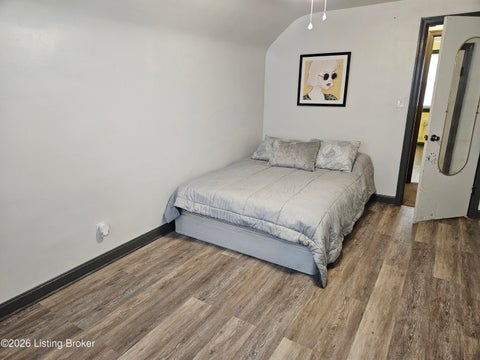 Tiny photo for 10714 June Dr, Fairdale, KY 40118 (MLS # 1728996)