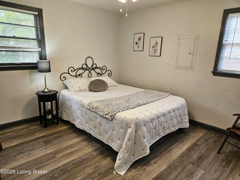 Tiny photo for 10714 June Dr, Fairdale, KY 40118 (MLS # 1728996)