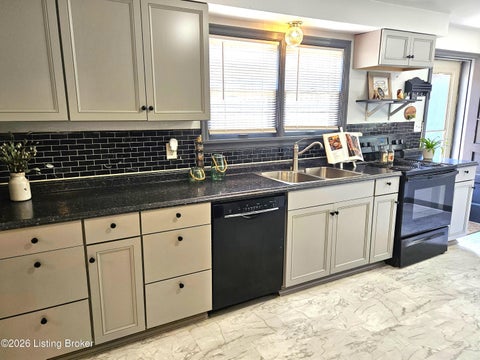Tiny photo for 10714 June Dr, Fairdale, KY 40118 (MLS # 1728996)