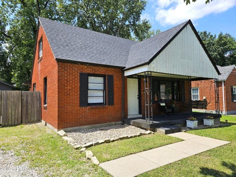 Homes For Sale - 10714 June Dr<br/> Fairdale, KY 40118