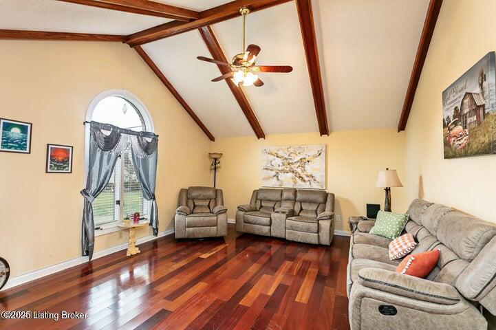 2021 Shannon Dr, Bardstown, Kentucky image 15