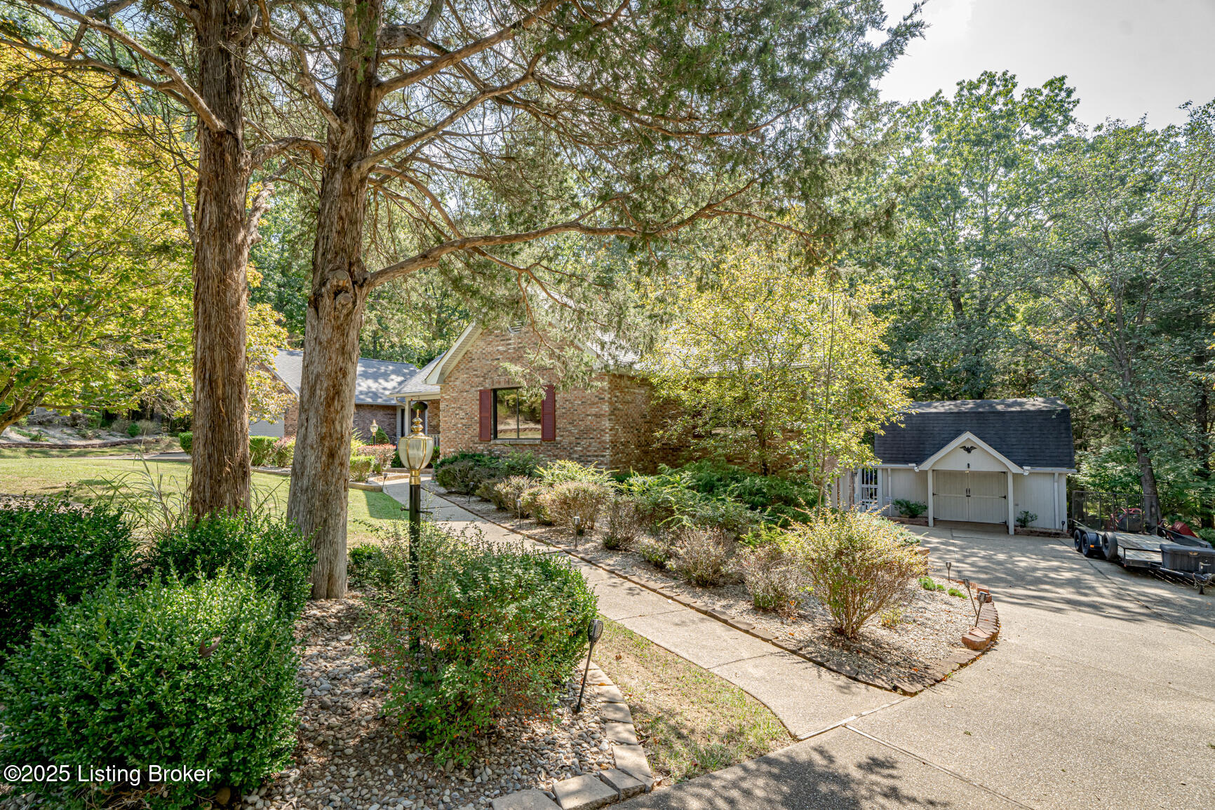 80 Knotty Pine Ct, Brandenburg, Kentucky image 3